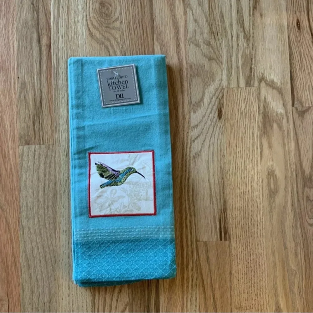Design Imports DII Botanical Embellished Dish Towel - Hummingbird